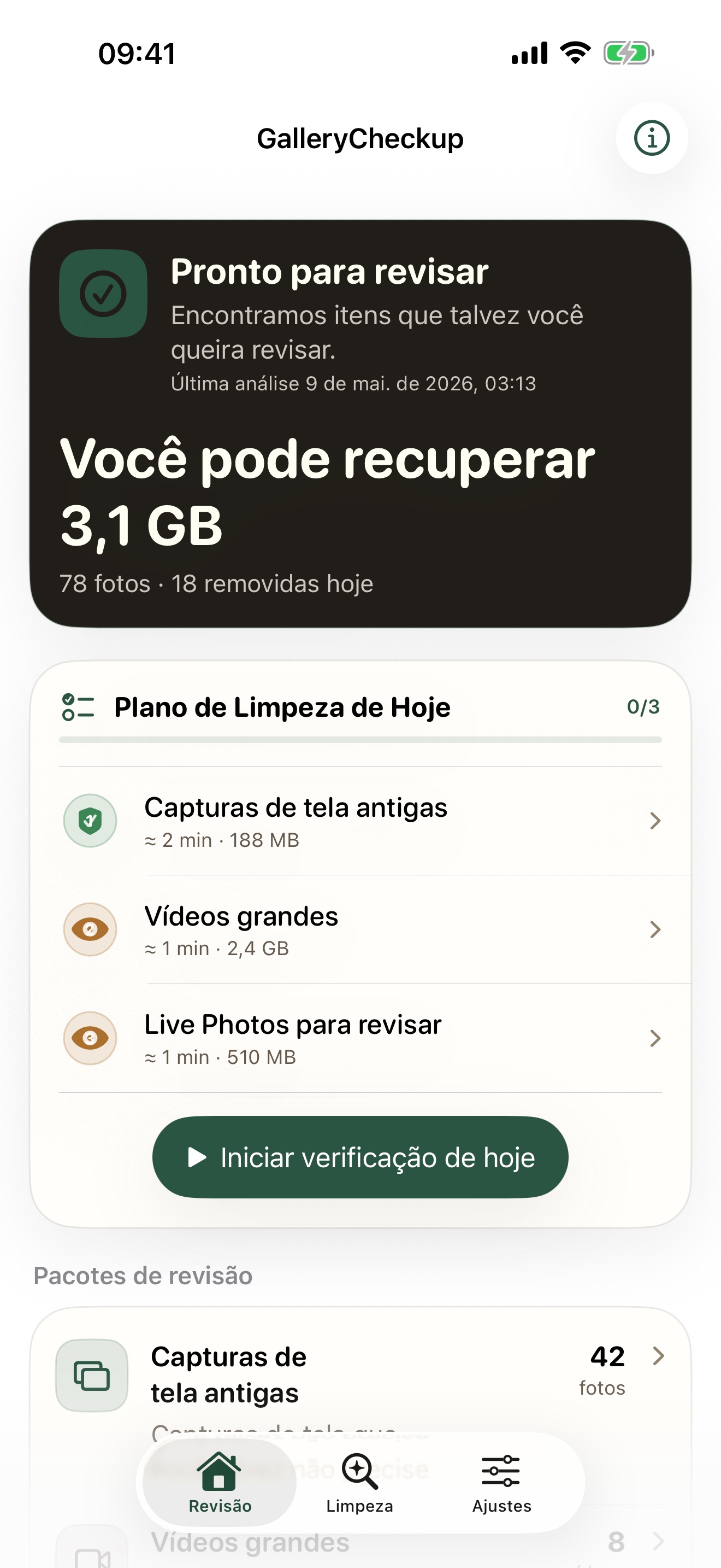 Ícone do app Gallery Checkup e capturas de tela no iPhone e iPad.