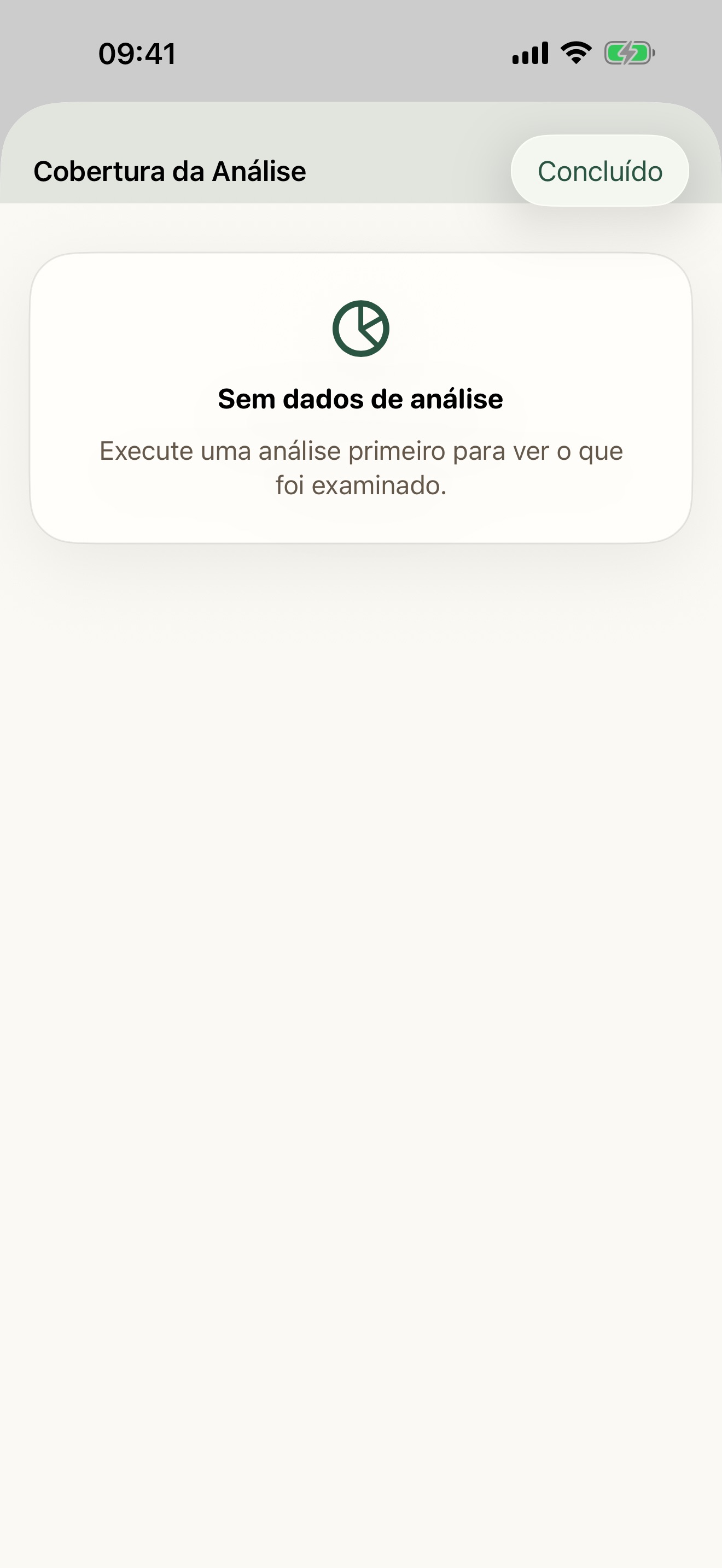 Captura de tela do Gallery Checkup no iPhone mostrando o relatório de cobertura do escaneamento com detalhamento da análise.